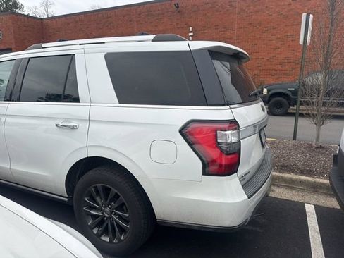 Used 2020 Ford Expedition Limited w/ Equipment Group 301A image 2