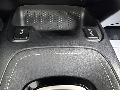 Used 2019 Toyota Corolla XSE FWD image 42
