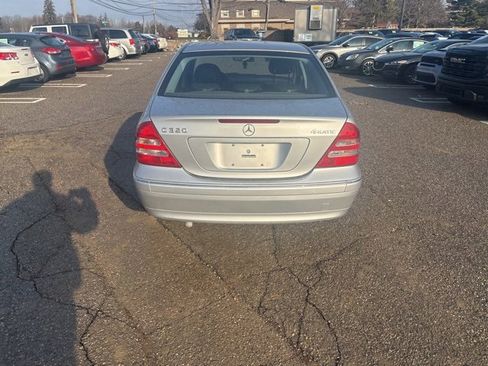 Used 2004 Mercedes-Benz C 320 4MATIC Sedan image 4