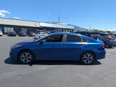 Used 2020 Kia Forte LXS FWD image 8