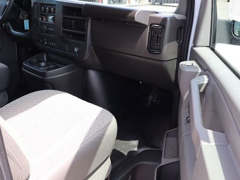 New 2025 Chevrolet Express 2500 w/ Driver Convenience Package image 37