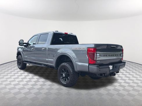 Used 2022 Ford F350 Platinum w/ Tremor Off-Road Package AWD/4WD image 3