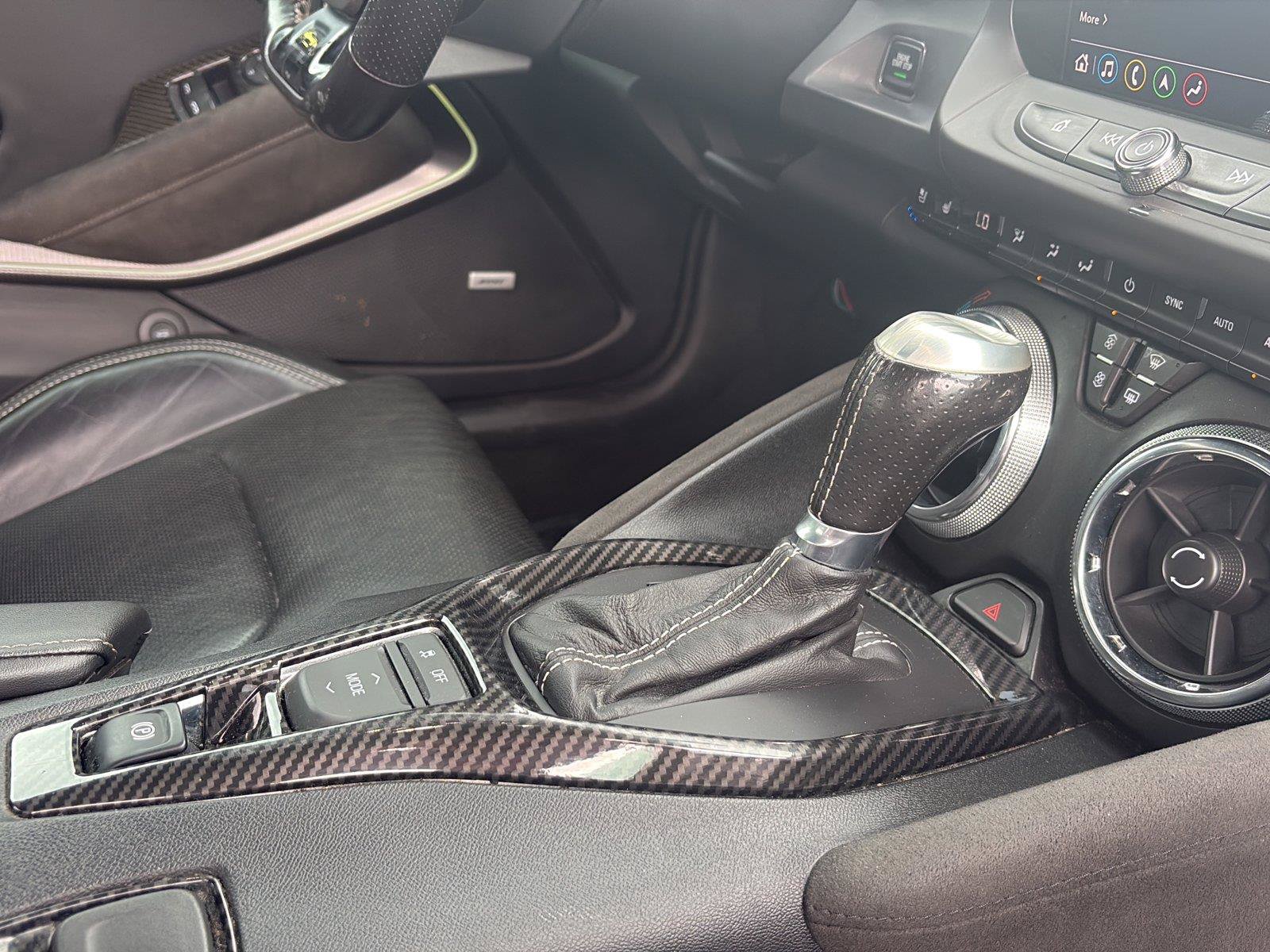 Used 2020 Chevrolet Camaro SS RWD image 17