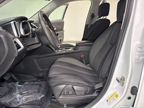 Used 2017 Chevrolet Equinox LS AWD/4WD image 12