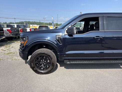Used 2025 Ford F150 XLT w/ Equipment Group 302A MID AWD/4WD image 9