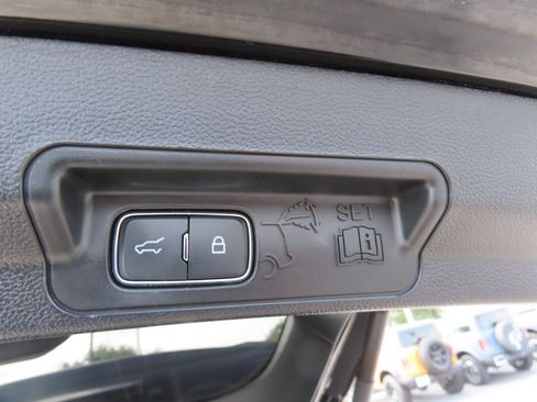 Certified 2023 Ford Explorer XLT w/ Equipment Group 202A RWD image 13