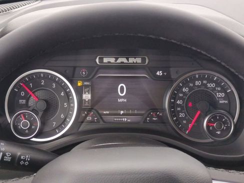 New 2026 RAM 1500 Big Horn AWD/4WD image 26