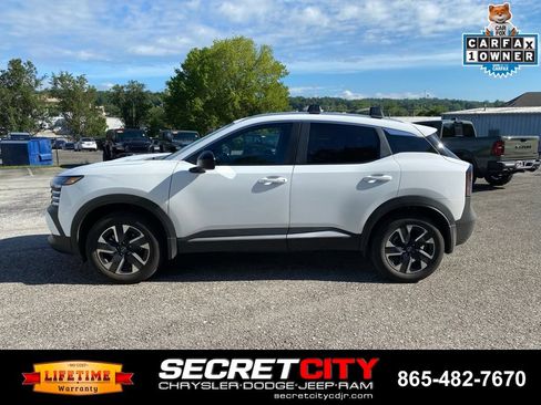 Used 2026 Nissan Kicks SV w/ Charging Package AWD/4WD image 8