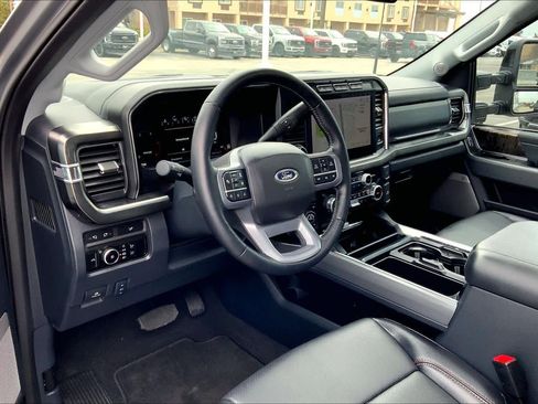 Certified 2024 Ford F250 Lariat w/ Lariat Ultimate Package image 16