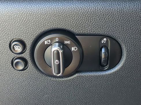 Used 2022 MINI Cooper S w/ Signature Upholstery Package FWD image 26