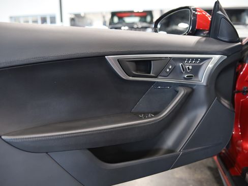 Used 2021 Jaguar F-TYPE R-Dynamic AWD/4WD image 14
