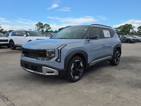 New 2027 Kia Seltos EX FWD image 3
