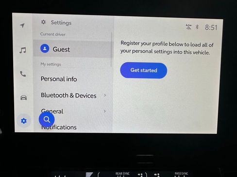 Used 2025 Toyota Sienna LE image 37