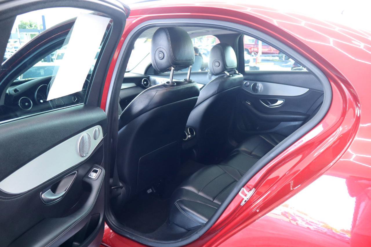Used 2016 Mercedes-Benz C 300 Sedan image 30
