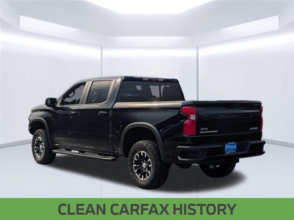 Used 2024 Chevrolet Silverado 1500 ZR2 w/ Technology Package AWD/4WD image 3