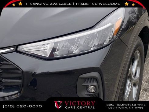 Used 2023 Ford Escape ST-Line Select w/ Class II Trailer Tow Package image 8