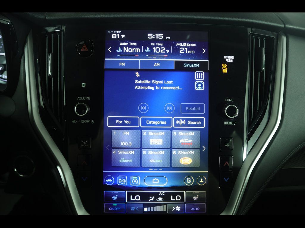 Used 2024 Subaru Outback Premium AWD/4WD image 11