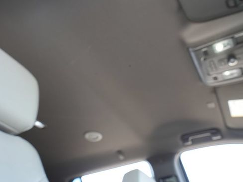 Used 2021 Chevrolet Tahoe LT RWD image 25