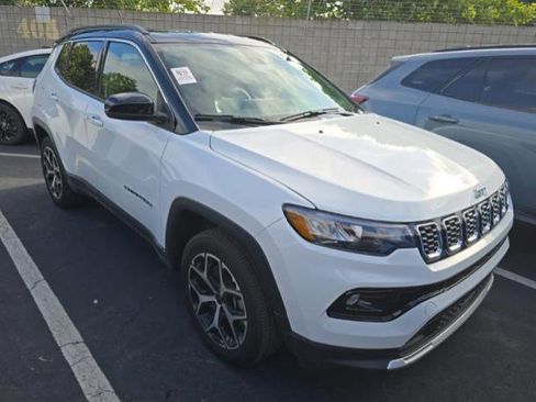 Used 2025 Jeep Compass Limited AWD/4WD image 1