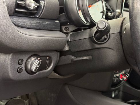 Used 2016 MINI Cooper Clubman FWD image 17