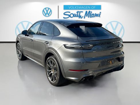 Used 2021 Porsche Cayenne S image 5