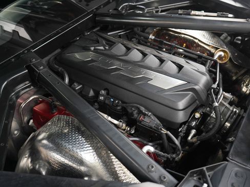 Used 2024 Chevrolet Corvette Stingray Coupe w/ 1LT image 14