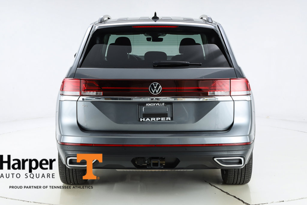 New 2025 Volkswagen Atlas SE w/ Panoramic Sunroof Package FWD image 8