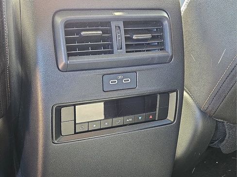 New 2026 MAZDA CX-90 3.3 Turbo w/ Select Package image 16