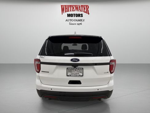 Used 2017 Ford Explorer 4WD Police Interceptor image 3