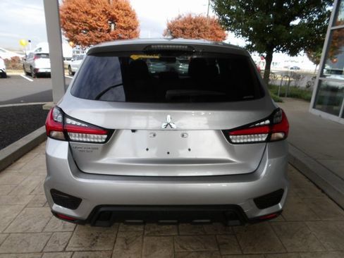 New 2025 Mitsubishi Outlander Sport SE image 6