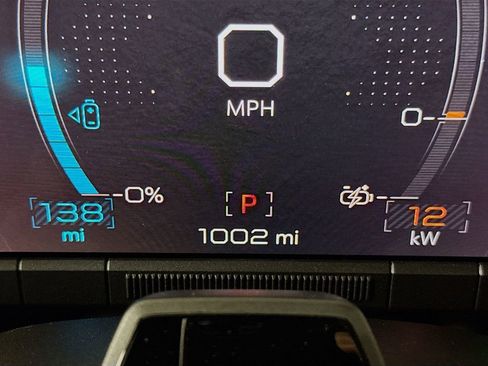 Used 2025 GMC Hummer EV 2X AWD/4WD image 12