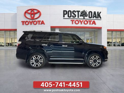 Used 2024 Toyota 4Runner Limited AWD/4WD image 11