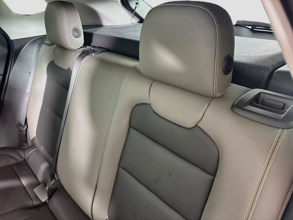 New 2026 Chevrolet Trax ACTIV w/ Sunroof Package FWD image 23