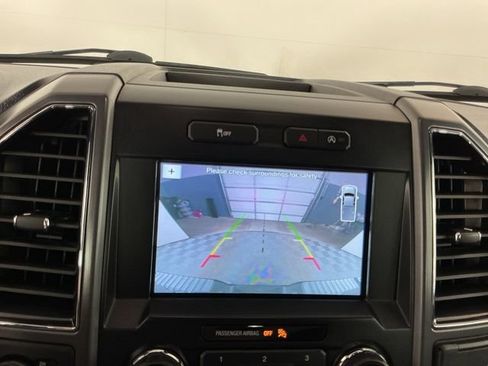 Used 2018 Ford F150 XLT w/ Equipment Group 302A Luxury AWD/4WD image 21
