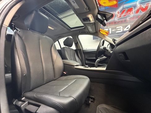 Used 2014 BMW 320i xDrive Sedan AWD/4WD image 10