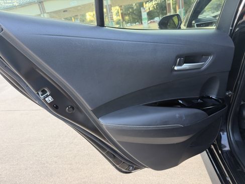 Used 2021 Toyota Corolla SE w/ Carpet Mat Package (TMS) FWD image 18
