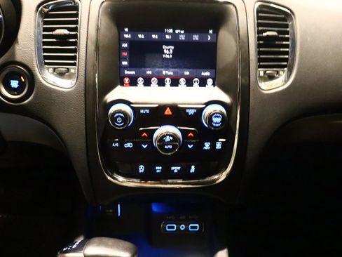 Used 2018 Dodge Durango SXT w/ 3rd Row Seating Group image 25