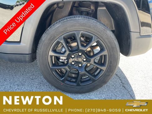 Used 2022 Jeep Compass Latitude AWD/4WD image 44