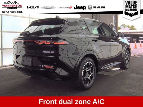 Used 2025 Alfa Romeo Tonale w/ Premium Package AWD/4WD image 5