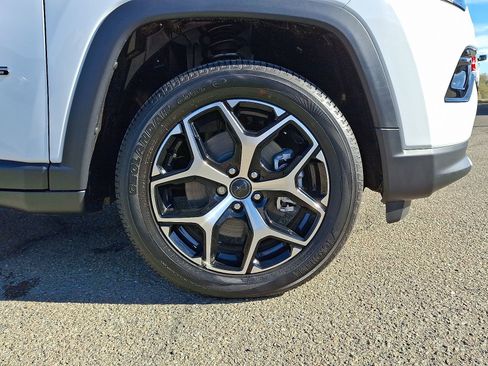 New 2026 Jeep Compass Limited w/ Mopar All Weather Package image 5