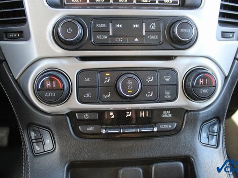 Used 2020 GMC Yukon XL SLT image 14