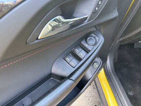 Used 2023 Chevrolet TrailBlazer RS w/ Sun and Liftgate Package image 12