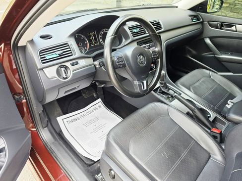 Used 2014 Volkswagen Passat TDI SE FWD image 9