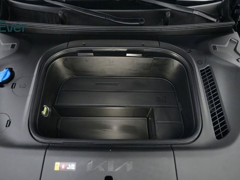 Used 2024 Kia EV9 GT-Line image 27