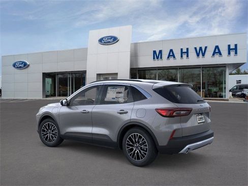 New 2026 Ford Escape SE image 4