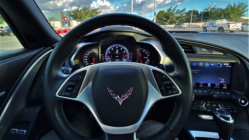 Used 2019 Chevrolet Corvette Z06 RWD image 8