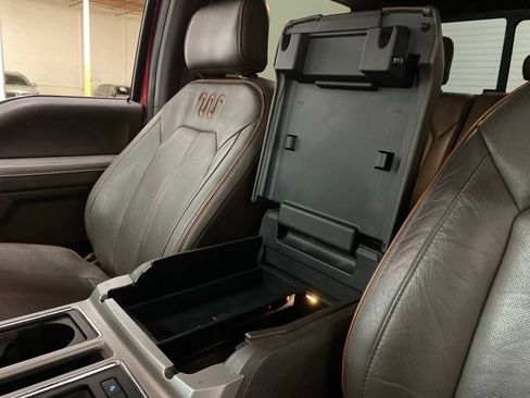 Used 2015 Ford F150 King Ranch w/ Equipment Group 601A Luxury AWD/4WD image 62