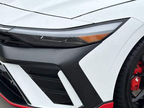 Used 2025 Hyundai Elantra N FWD image 11
