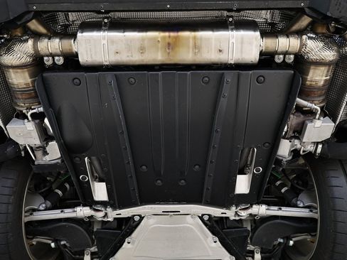 Certified 2018 Porsche 911 GT2 RS image 16