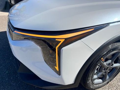 New 2026 Kia K4 FWD image 13